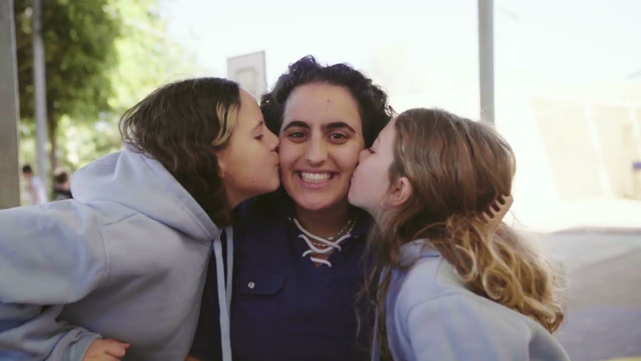 זה מתחיל בצעד ילדי קיבוץ נירים מלחמת חרבות ברזל
