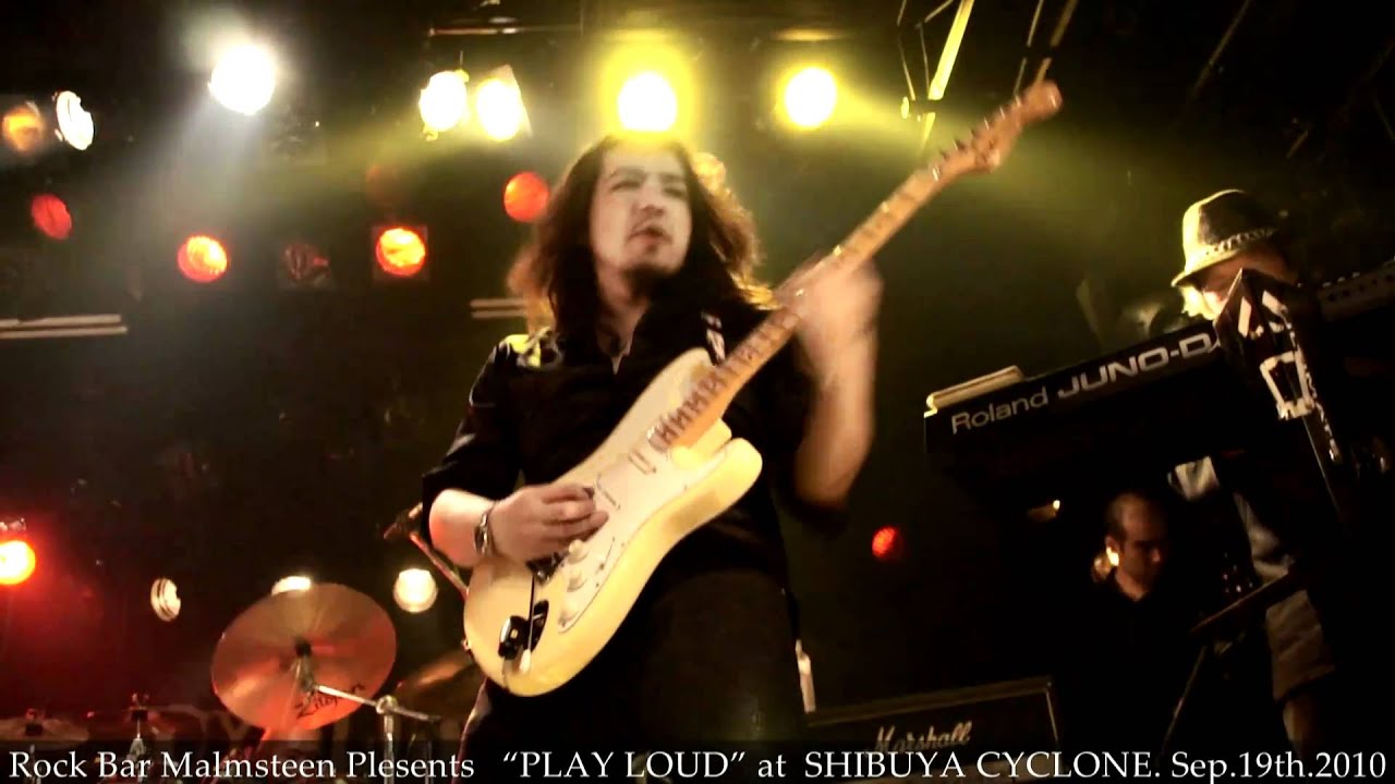 I AM A VIKING / PLAY LOUD!!  LIVE