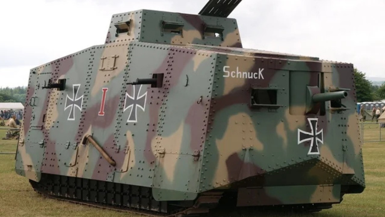 18 Men, 6 Machine Guns, One Metal Box: Inside the A7V