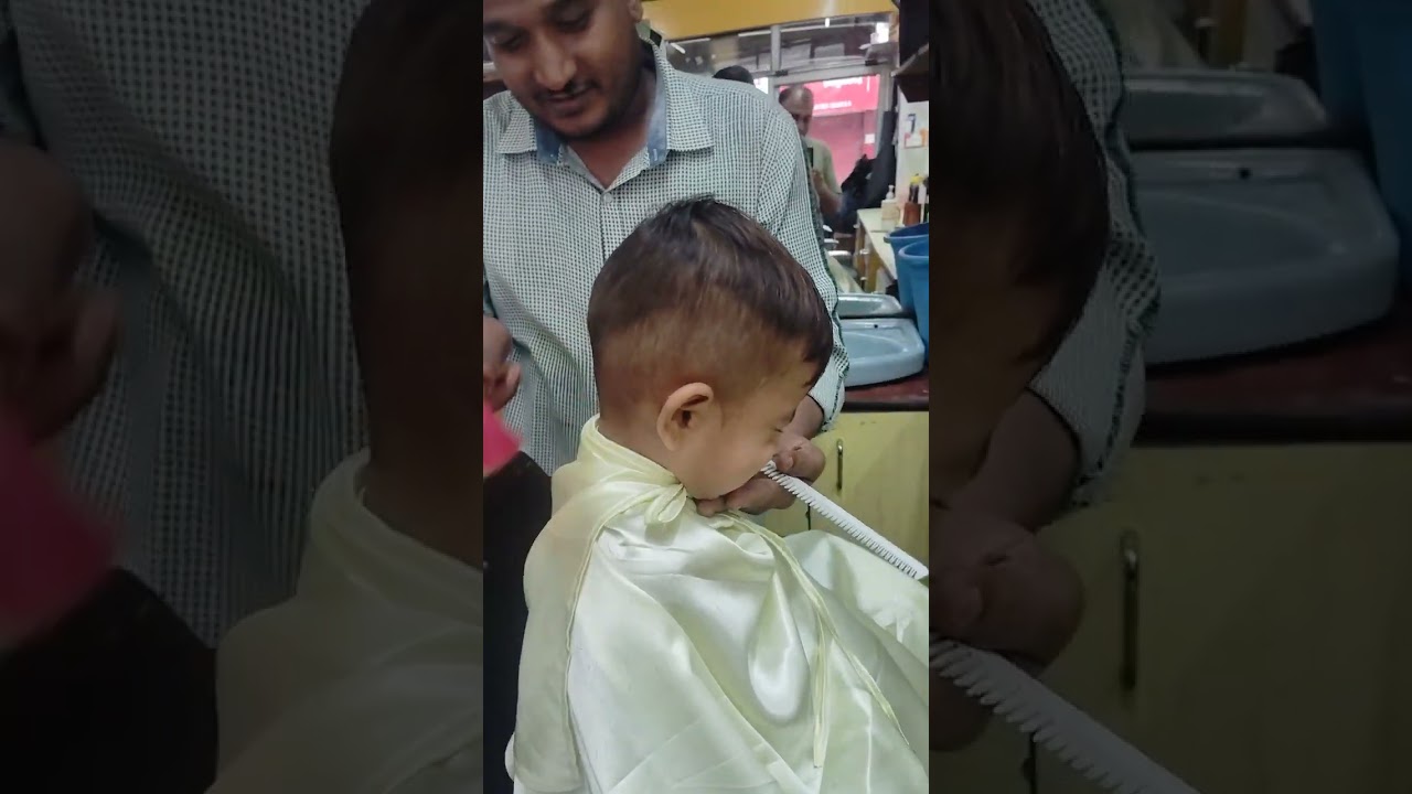 पिलू ची सलून मध्ये जाऊन पाहिली वेळेस कटिंग #मेधांश #cutebaby #musicgenre #cute 