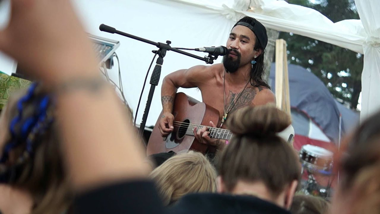 Nahko Bear & Hope 
