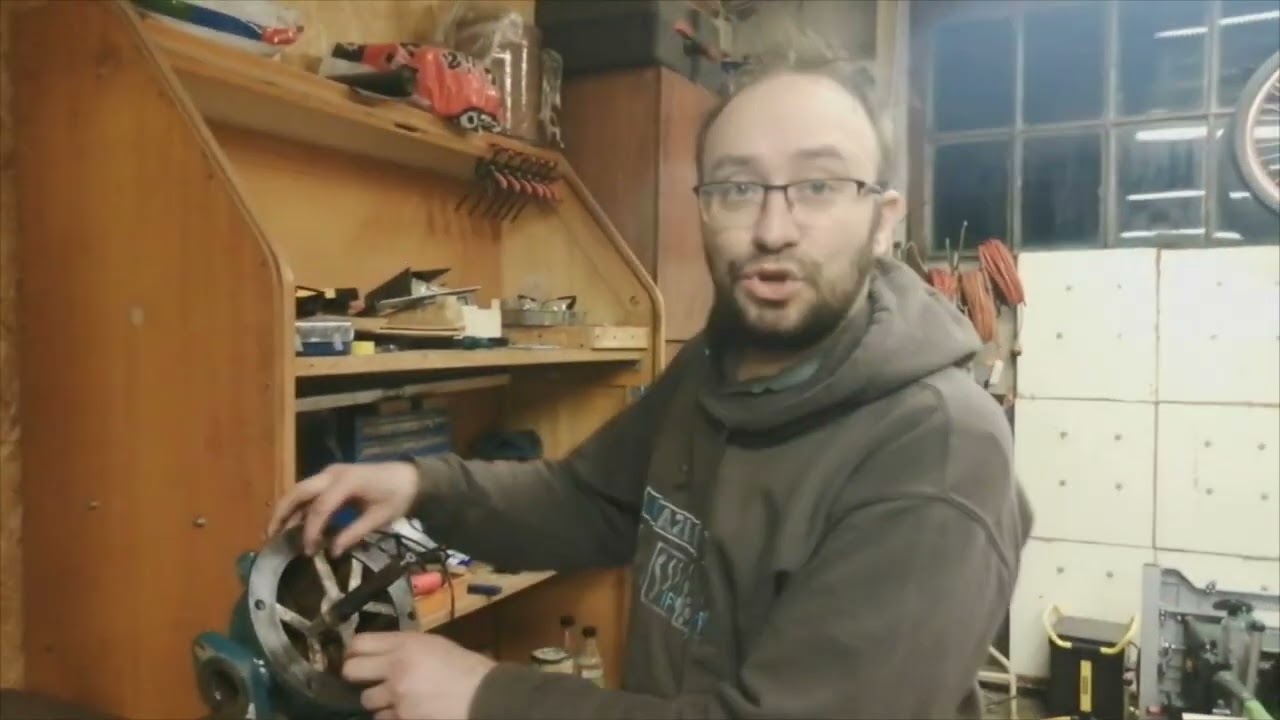 O ręcznej pompie do wody. Pompa skrzydełkowa na trudne czasy.