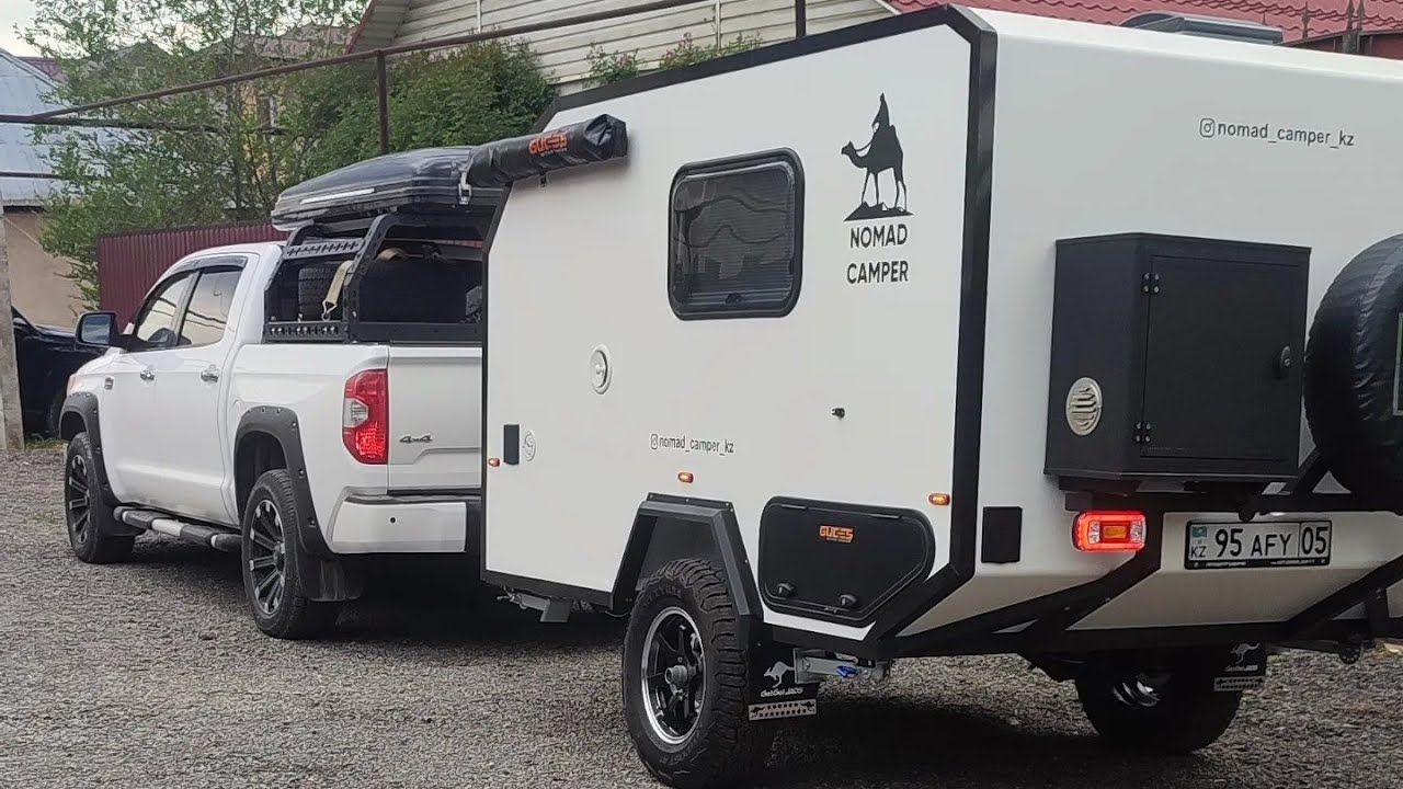 один из вариантов внутренней отделки прицепа от nomad camper.