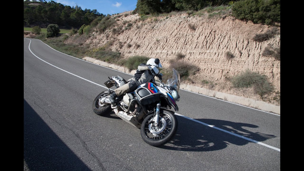 BMW R 1200 GS Adventure - Onroad action photos session