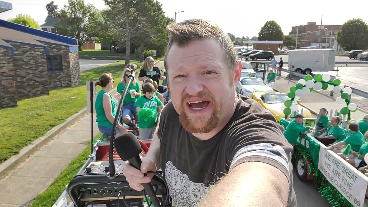 BRGR Music Homecoming Parade Concert 39 🔴 Burger Planet Music