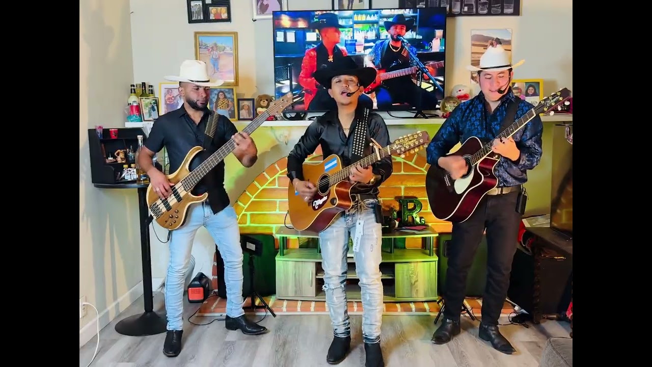 Que Bonito ( cover ) Los Tres Parientes 