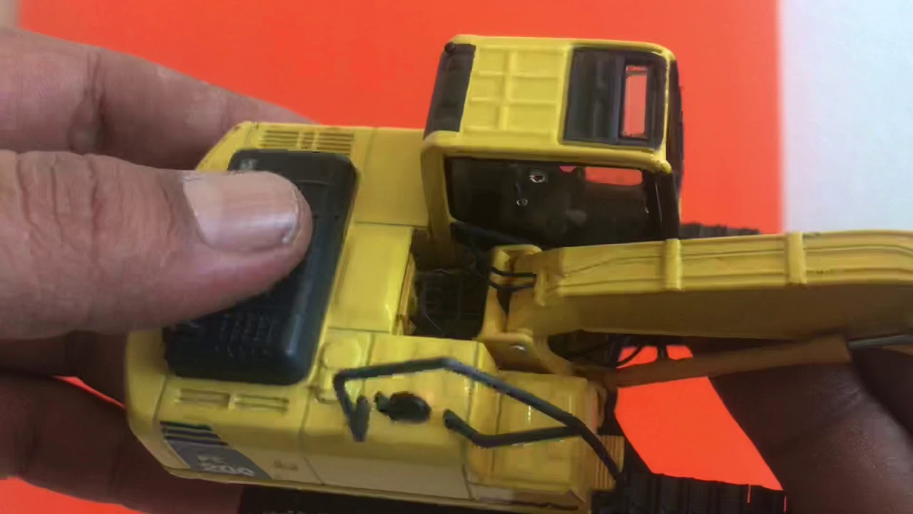 Unboxing diecast 1:50 Pc200 komatsu