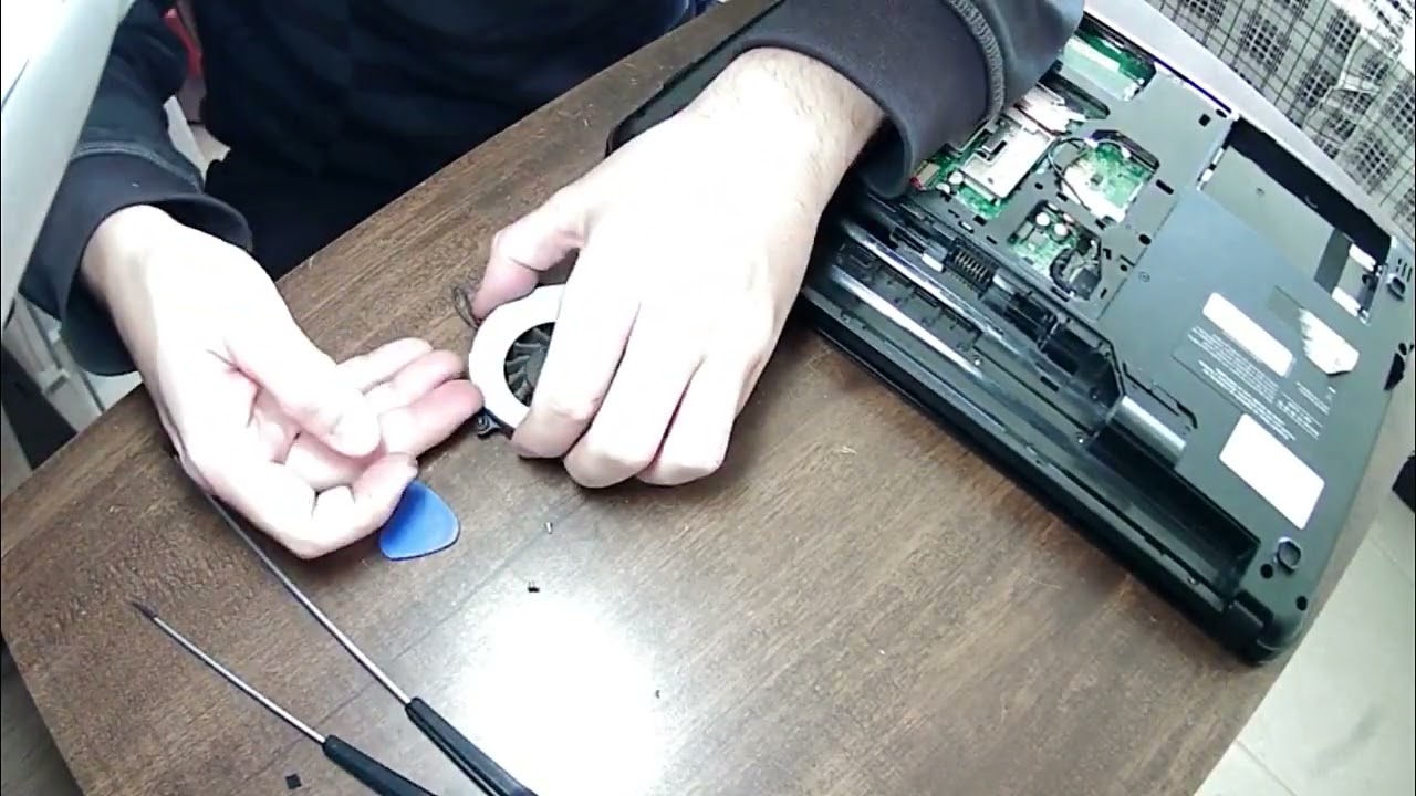 Desmontando Notebook Sim positivo completo