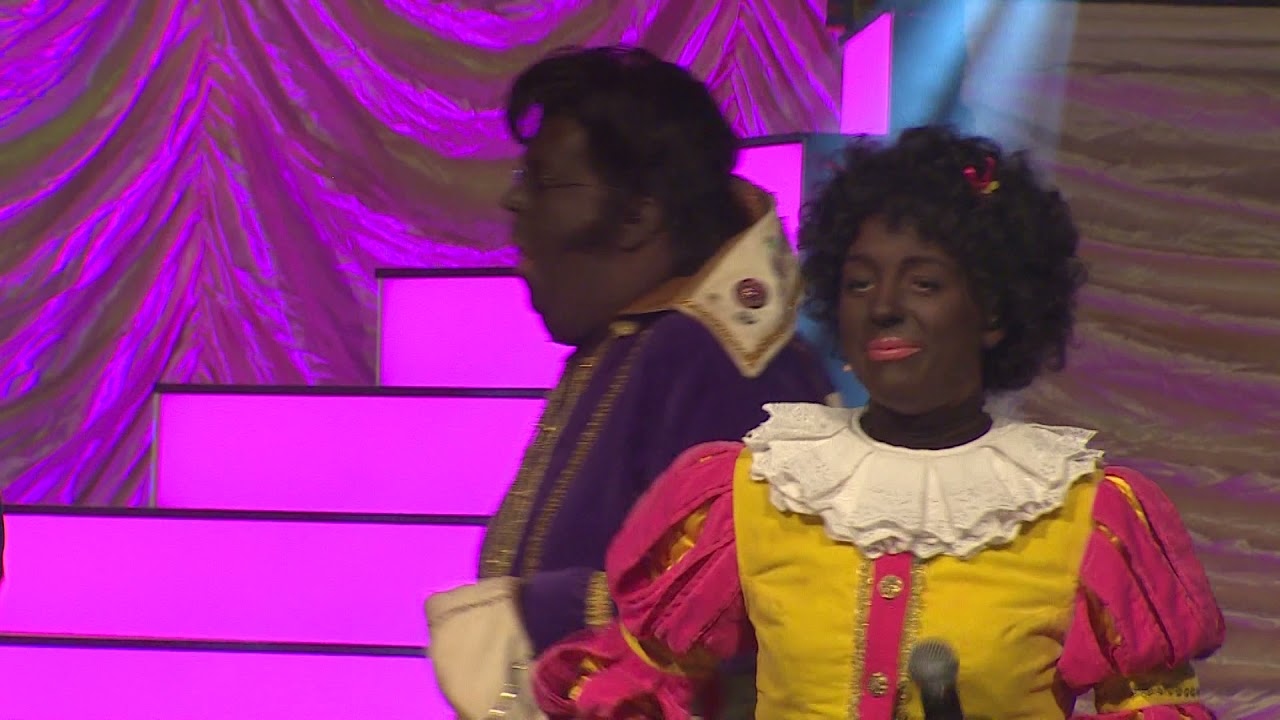 LIVE: DE DAKENDANS - COOLE PIET & DANSPIET (2015) @ De Club van Sinterklaas Feesttent