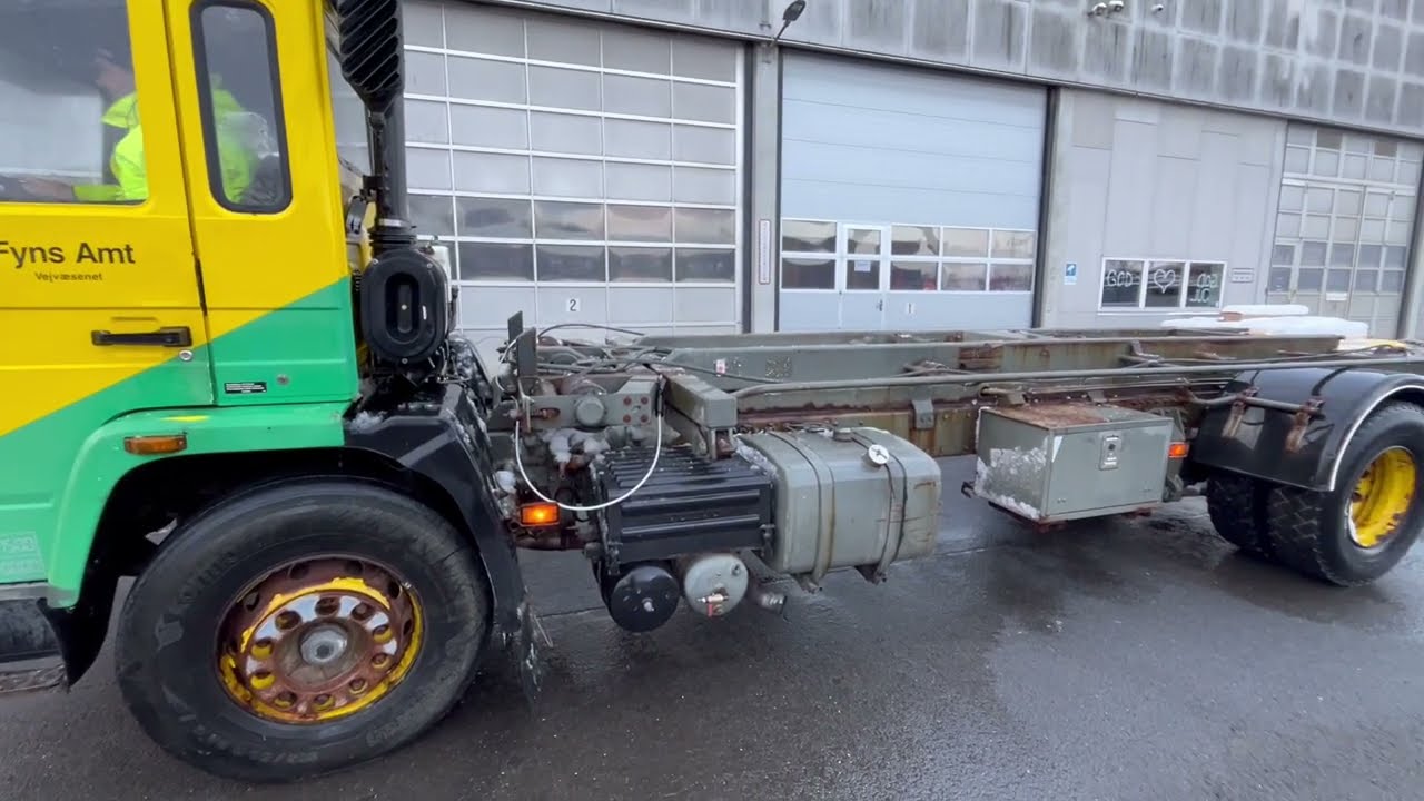 B2B Auctions A/S / VOLVO FL6 4X2