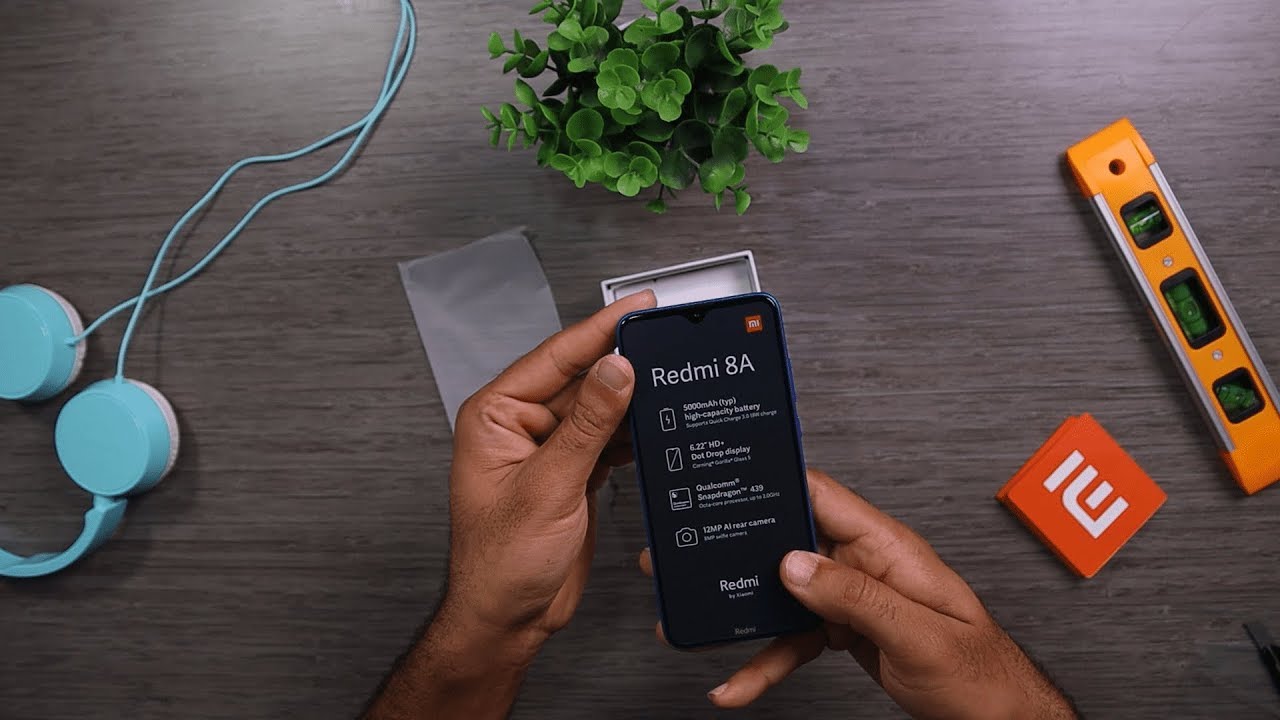 xiaomi redmi 8A | فتح علبة هاتف شاومي ريدمي 8A