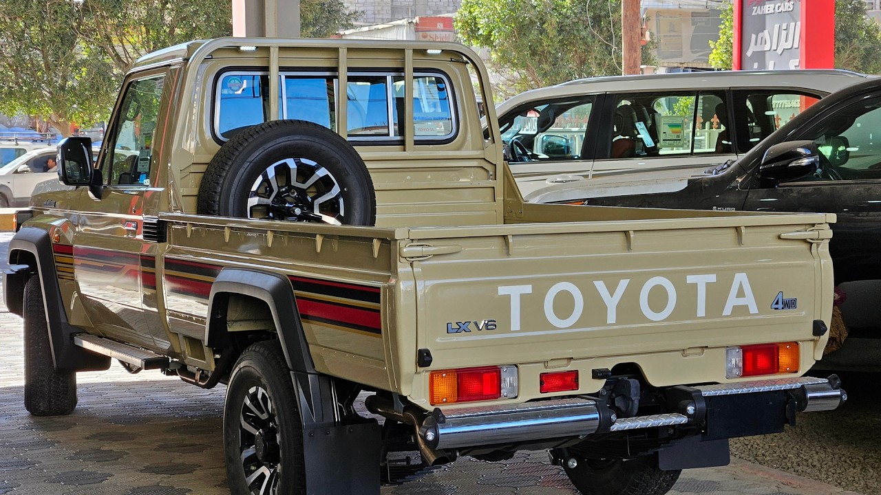 2025 Toyota Land Cruiser 70Series - Pick up, 4WD