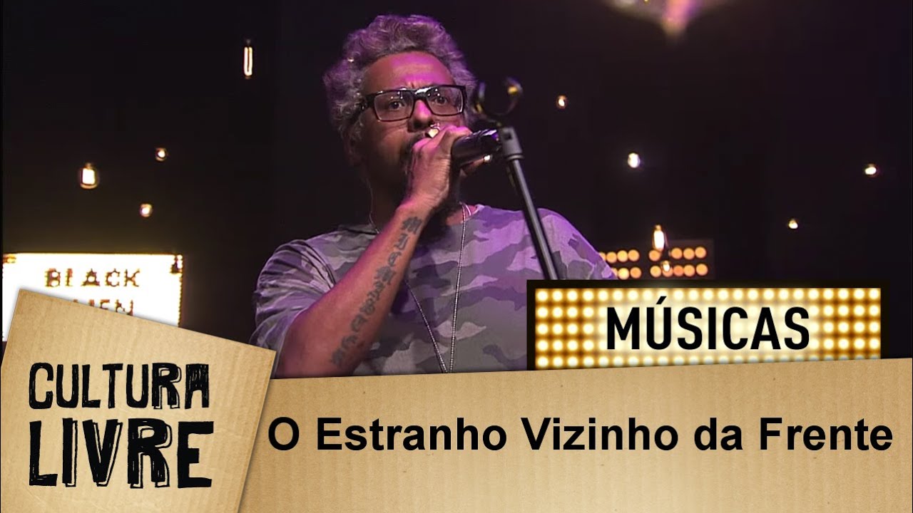 O Estranho Vizinho da Frente por Black Alien