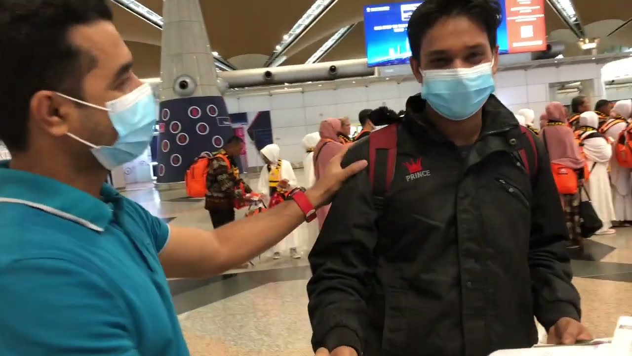 মালয়েশিয়া এয়ারপোর্টে বুকিং থেকে শুরু করে ইমিগ্রেশন কিভাবে করা হয় তা সম্পন্ন এই ভিডিওতে দেওয়া হল