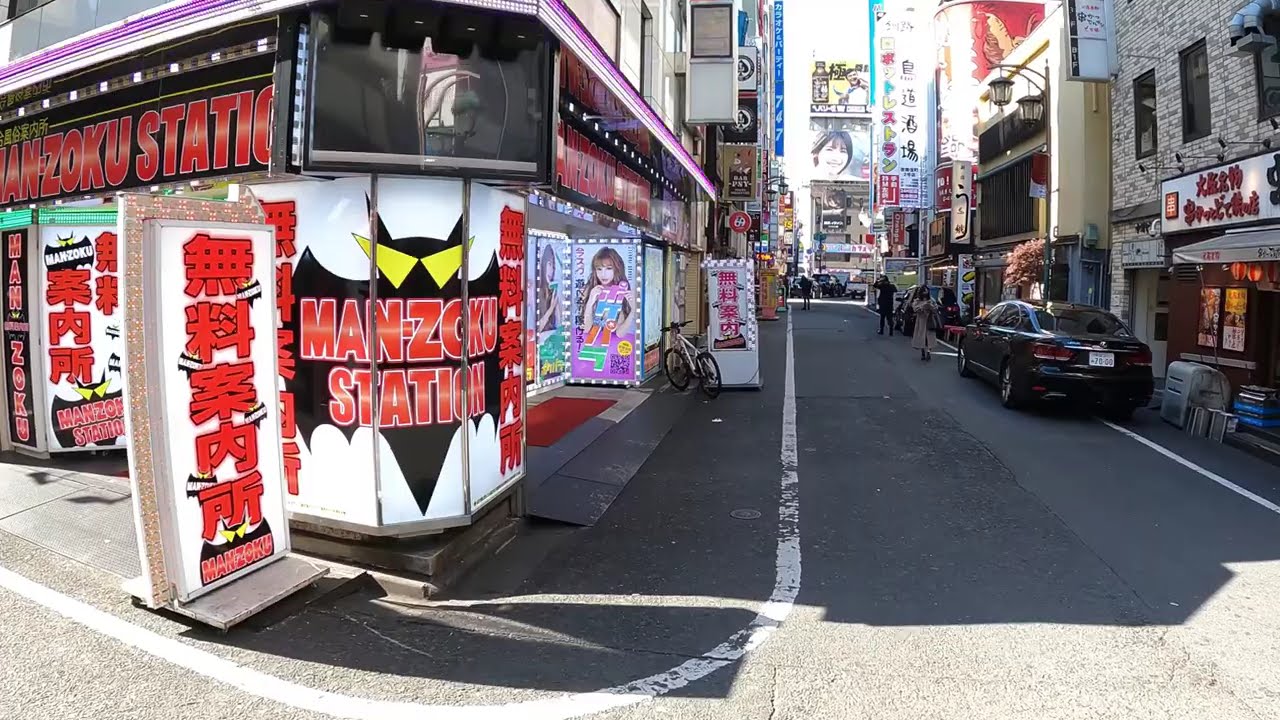 Discovering Kabukicho | Shinjuku Walk | Tokyo Japan 4K ASMR