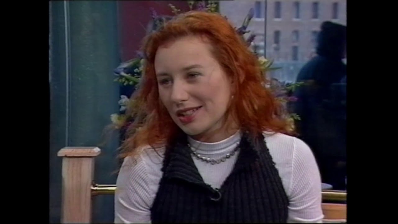 Tori Amos: This Morning (1994)