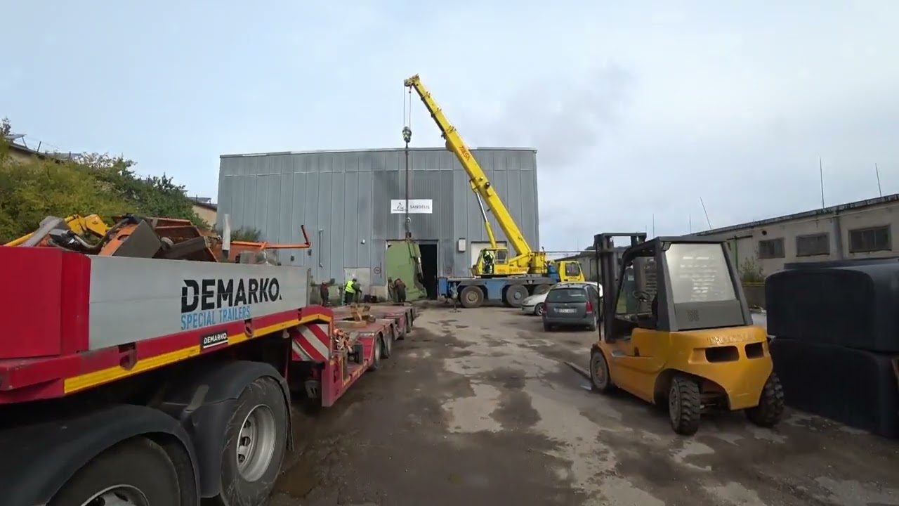 Nusikrauname Šiauliuose ir vežame nauja Komatsu į bazę. Trečias Vlogas