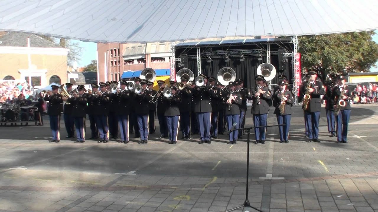 2-10-2011 United States Army Band Europe taptoe Leiden