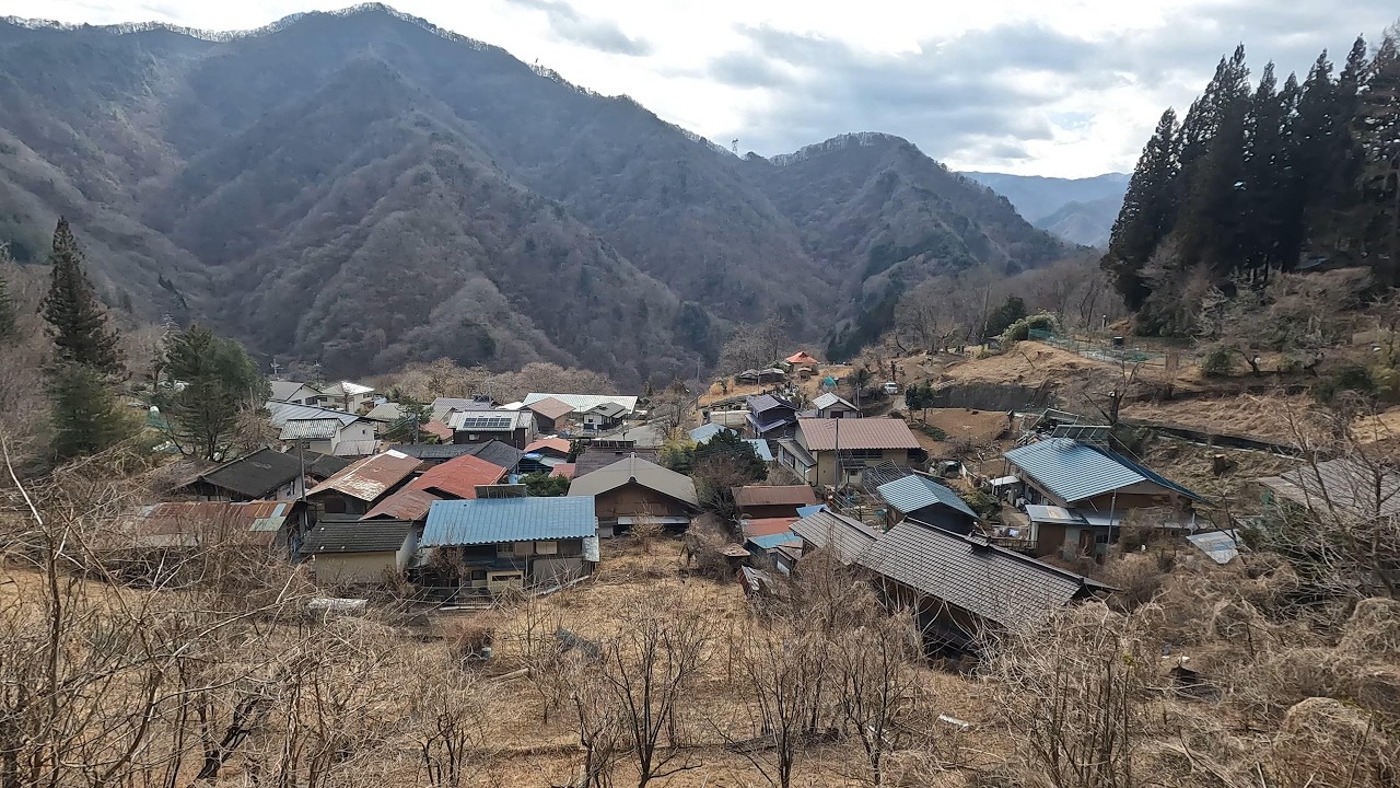 【群馬県上野村】知られざる天空集落と忘れ去られた古民家廃墟を散策