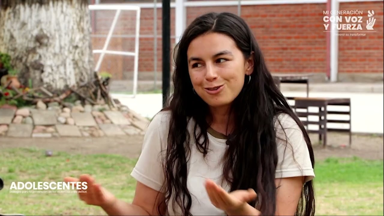 Podcast Adolescentes - Episodio 4: Entre aulas y pasillos