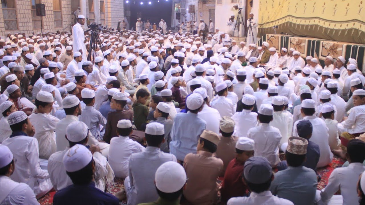 يافتاح افتح لنا بابك واجعلنا من زمرة أحبابك-من المولد السنوي بساحة علمة طه بمدينة سيئون