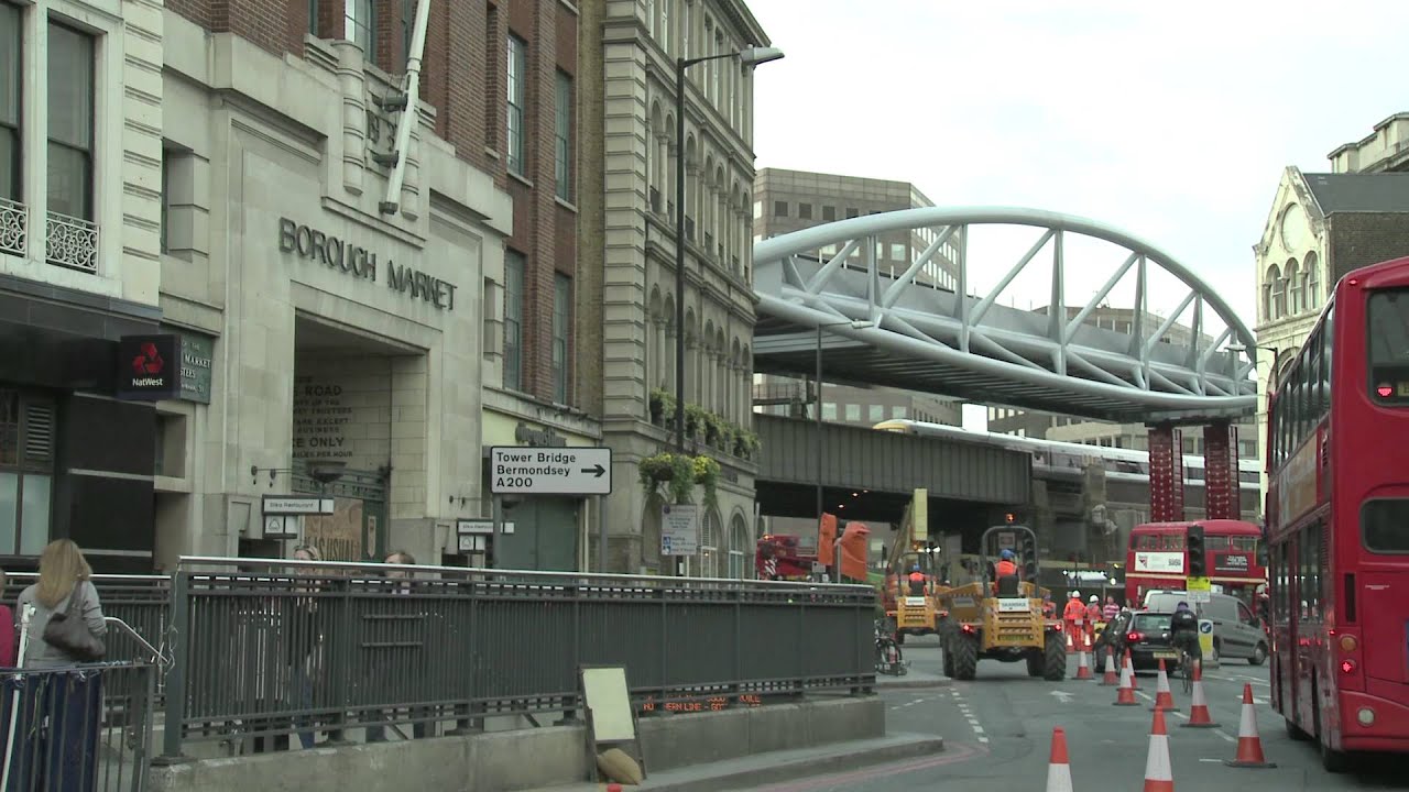 SKANSKA BOROUGH MARKET BRIDGE SLIDE