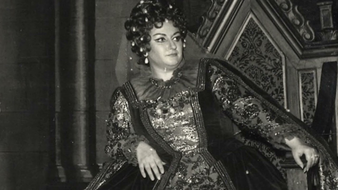 Montserrat Caballe as Maria Stuarda on fire (Finale) [Munich, 1979]