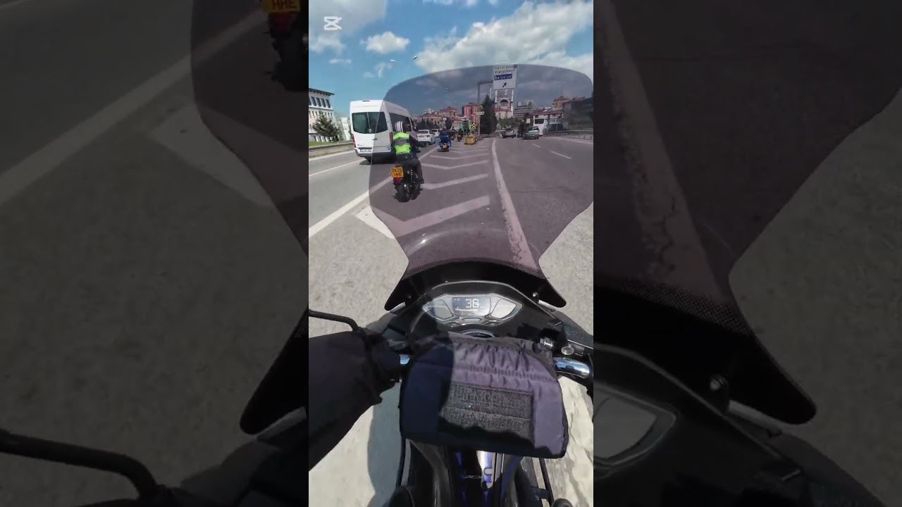 İngiliz turist HARLEYci grubuyla turluyorum