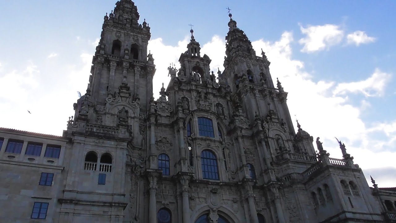 Mein Schiff 3 - August 2024: Jakobsweg - Santiago de Compostela - Kreuzfahrt Westeuropa mit Lissabon