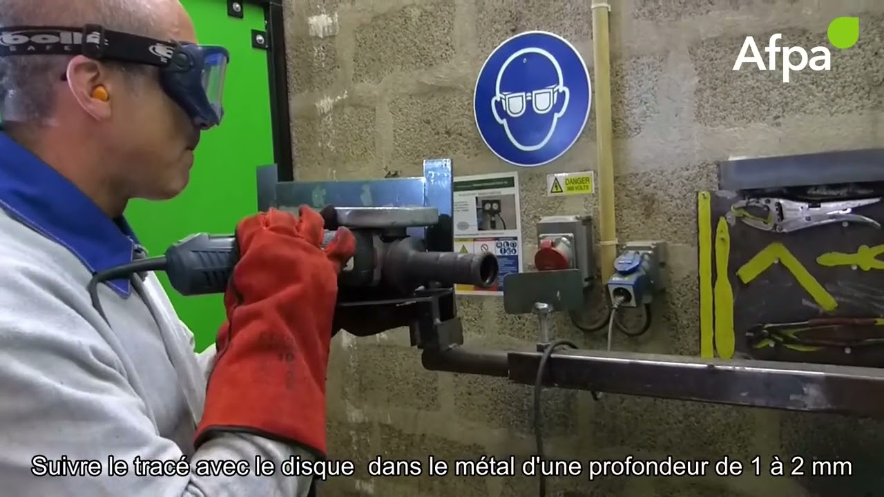 Gougeage et reprise envers en corniche MAG fine ép