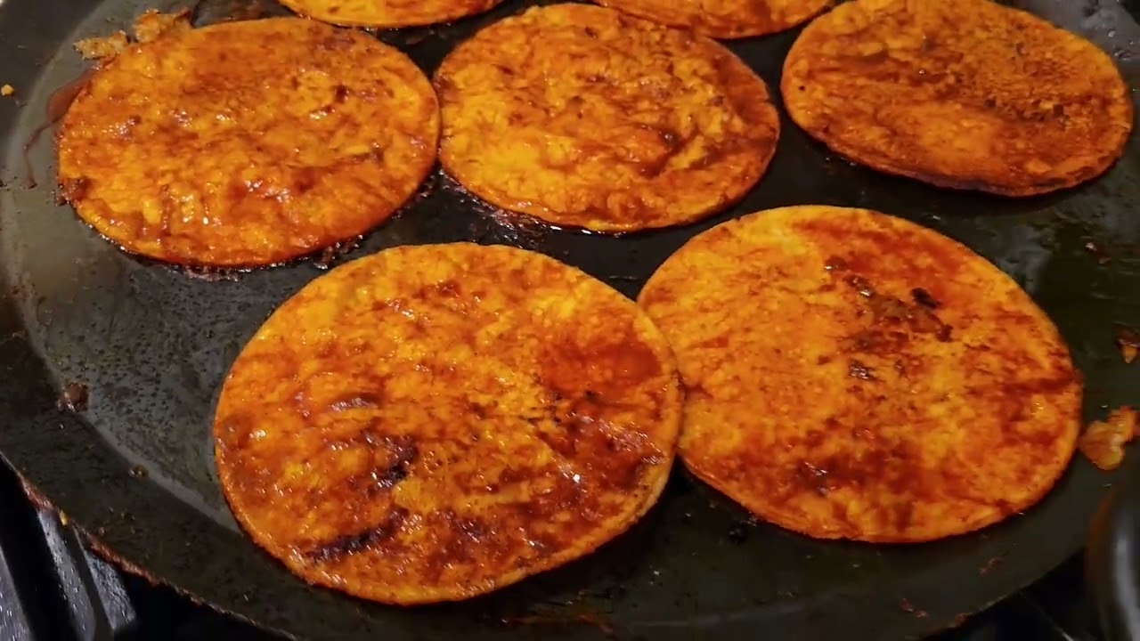 preparando unas enchiladas.😋😋