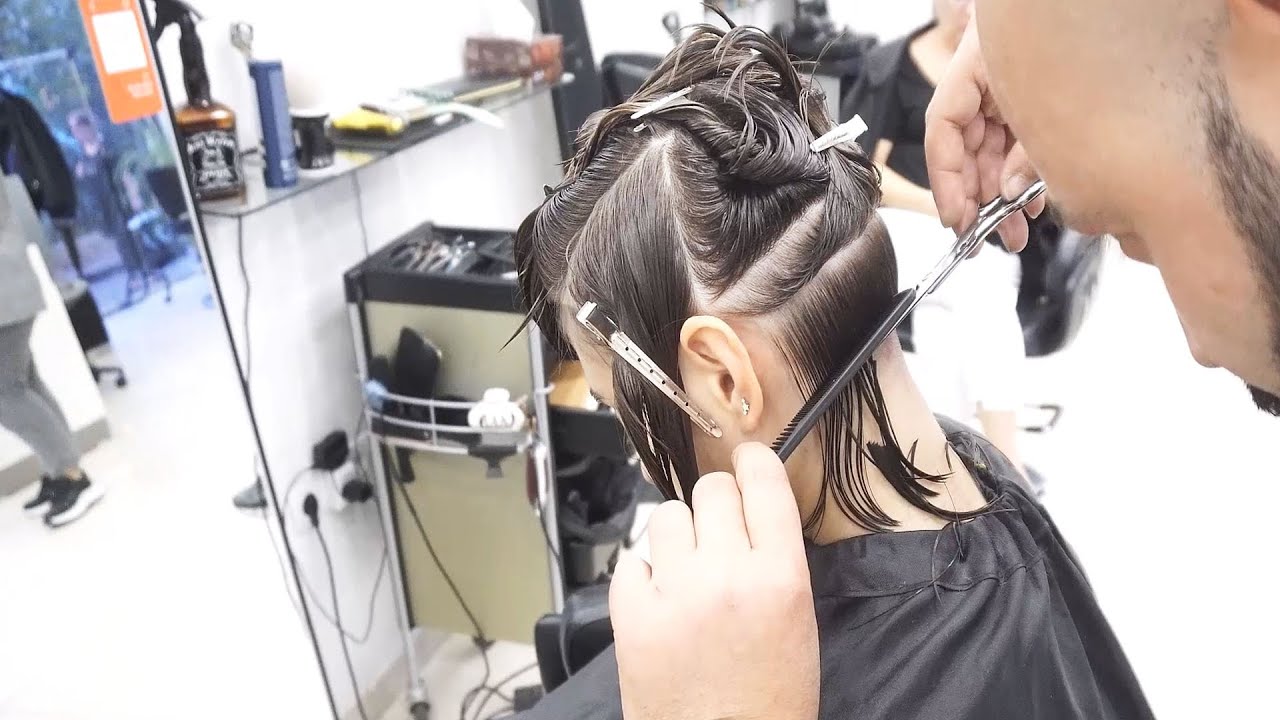 SUPER HAIRCUT - SHORT UNDERCUT BOB NO LAYERS NO BANGS