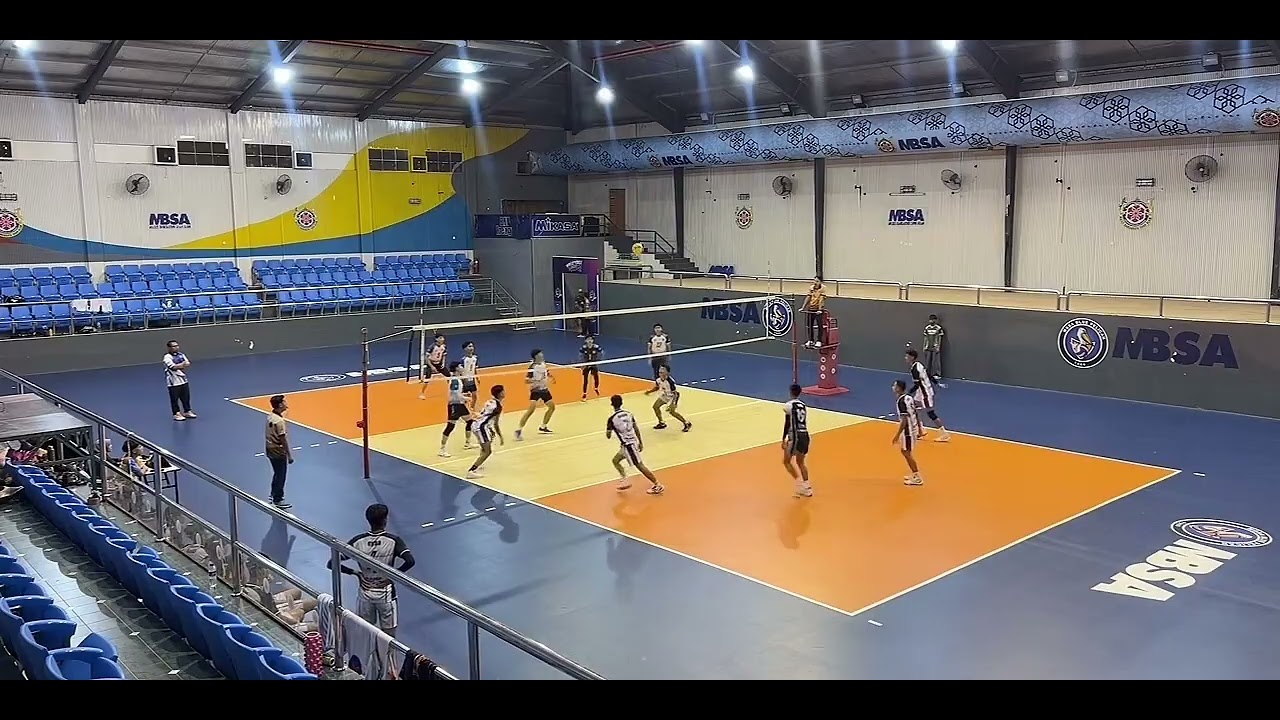 International Friendly : CHVC vs BSC B [22-25,25-22,25-19,2-25,13-15] (2-3)