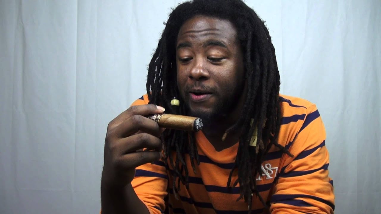 Gurkha 125th Anniversary Robusto ( Cigar Review )