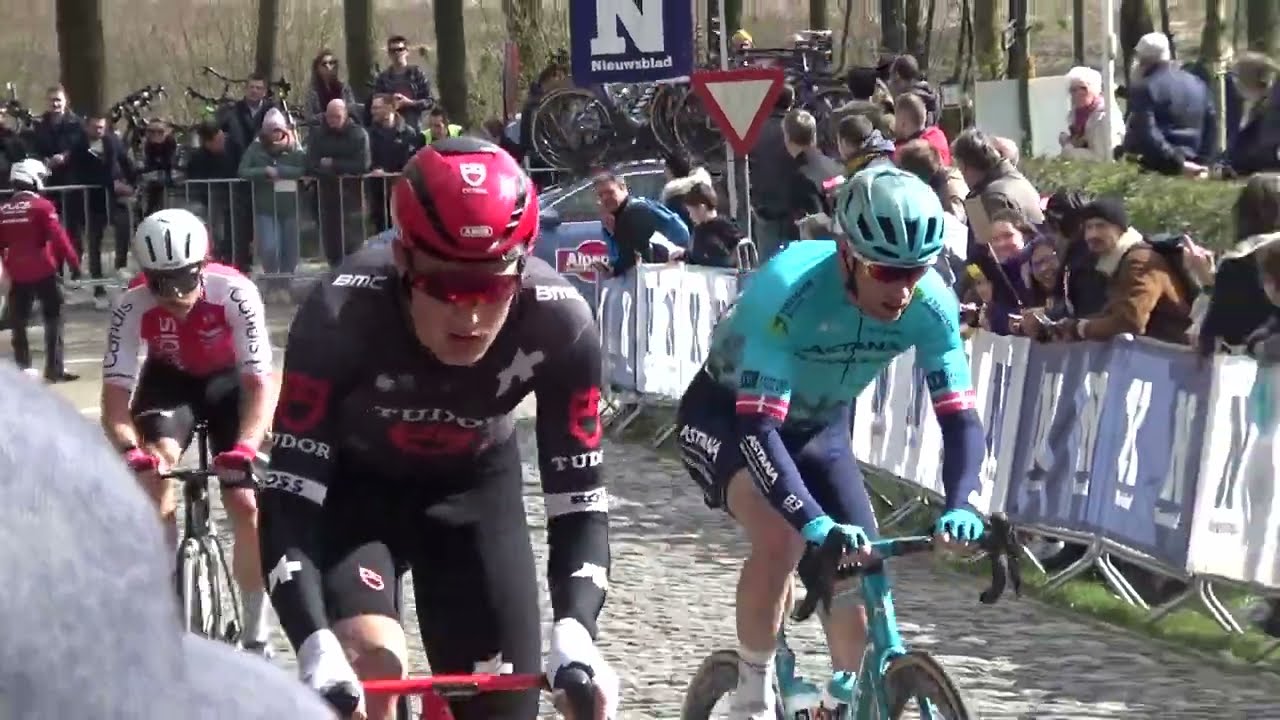 Gent Wevelgem 2024 eerste beklimming Kemmelberg