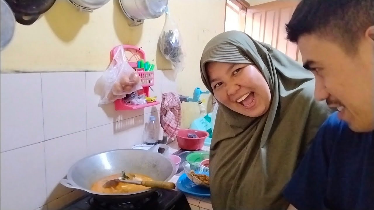MASAK UNTUK  BUKA PUASA NANTI !!