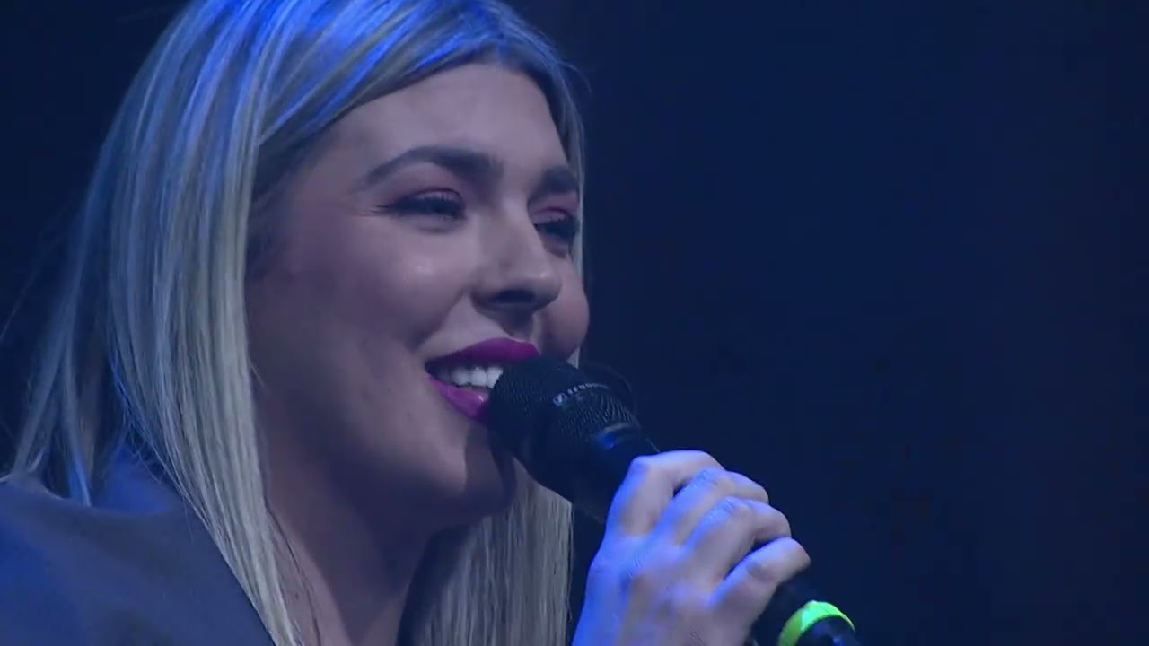 06. TEŠKA INDUSTRIJA - U MENI JESEN JE LIVE
