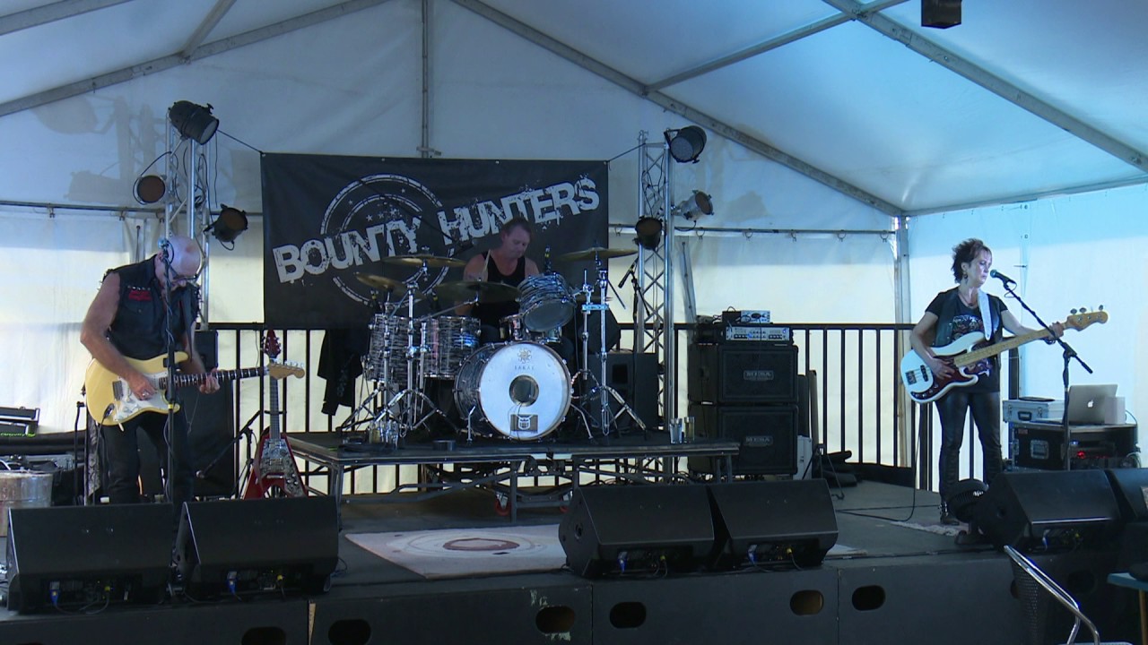 Bounty Hunters - All Along The Watchtower