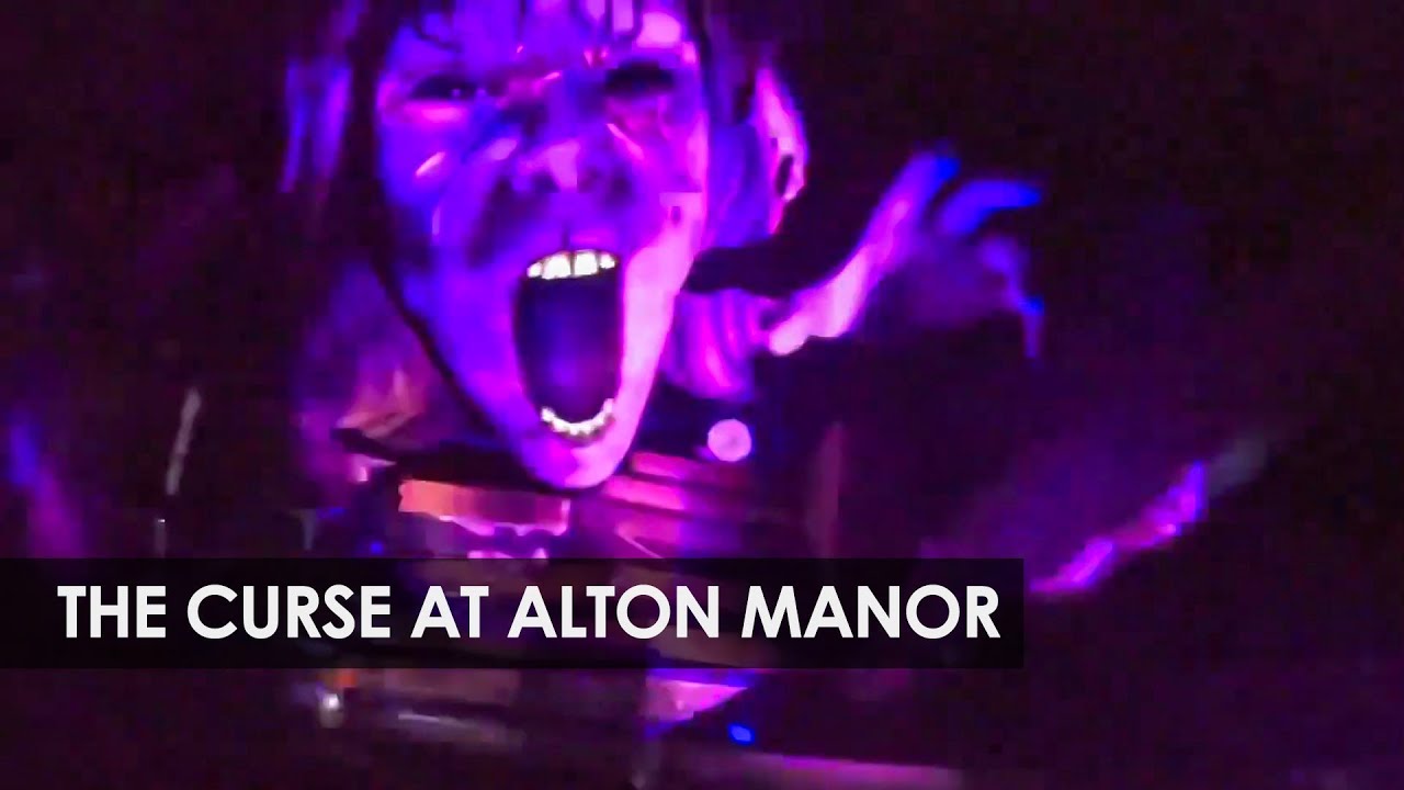 Alton Towers: darkride/haunted house The Curse at Alton Manor (2023)
