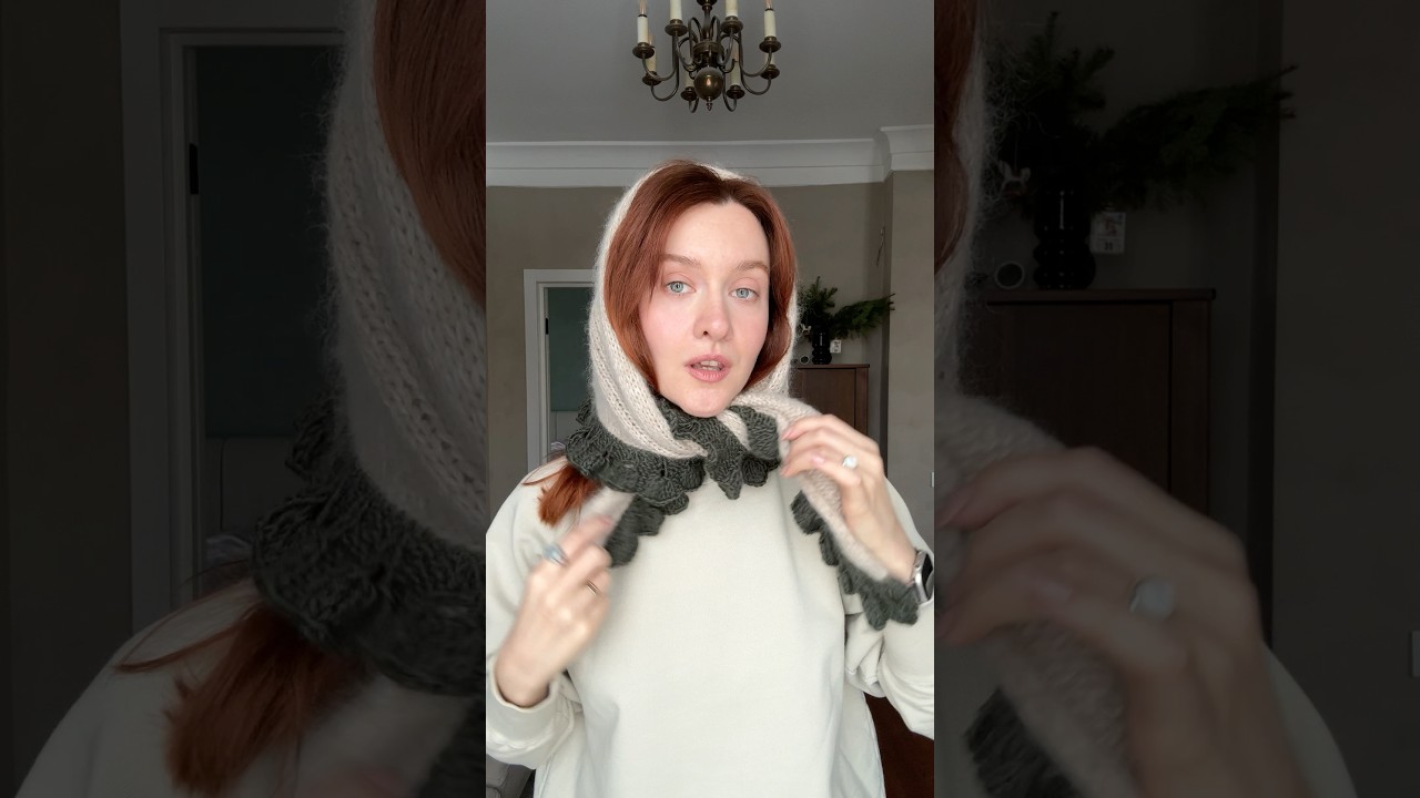 Связала косынку с кружевом 🕊️  вязала по мк от @UlianaSitnik