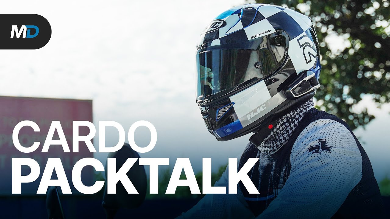 Cardo PACKTALK Bold and Slim - Behind a Desk