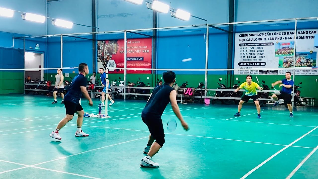 Badminton ngày 17/12/2025