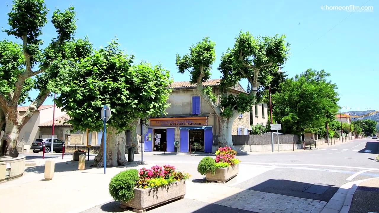 Cheval Blanc, Vaucluse, Provence Alpes Côte D’azur, France
