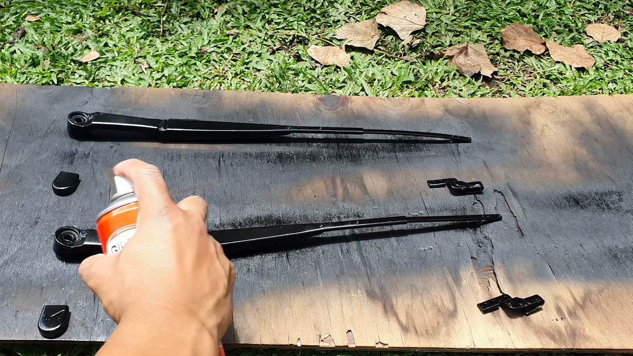 Pintura a las escobillas del limpia parabrisas