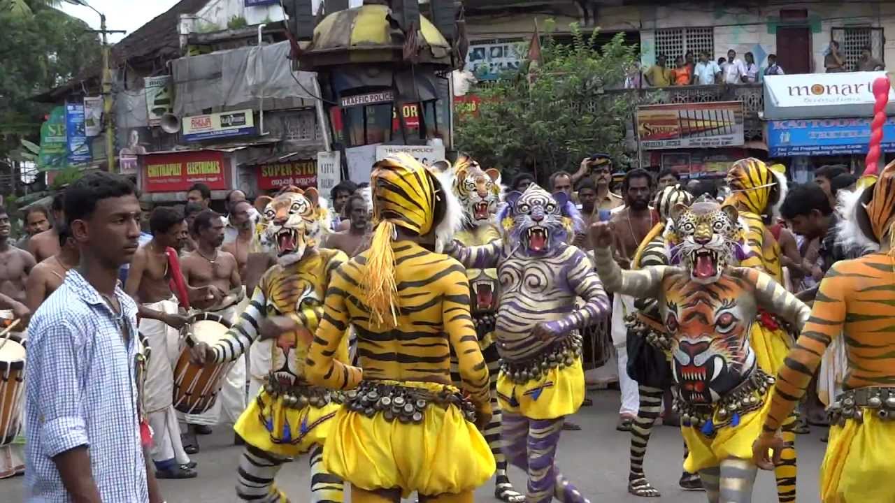 Pulikkali 2012 - Thrissur (Full HD) - Pulikali