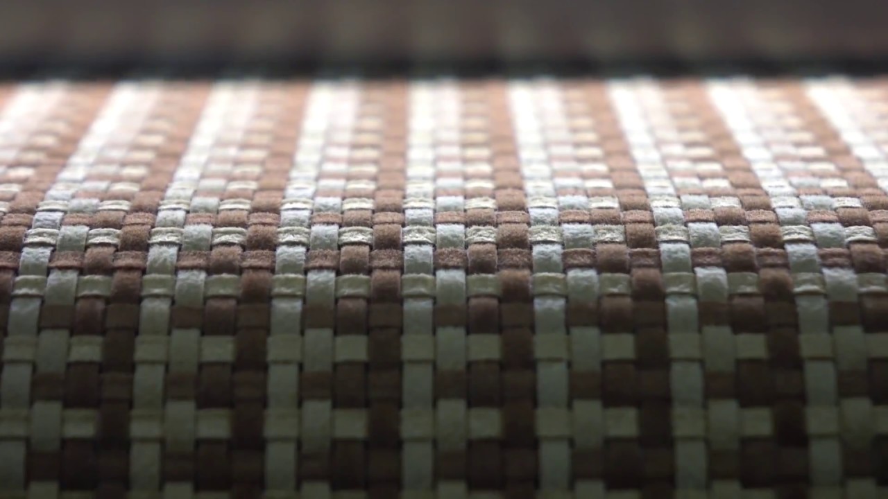 Weaving loom for leather, synthetics and yarns