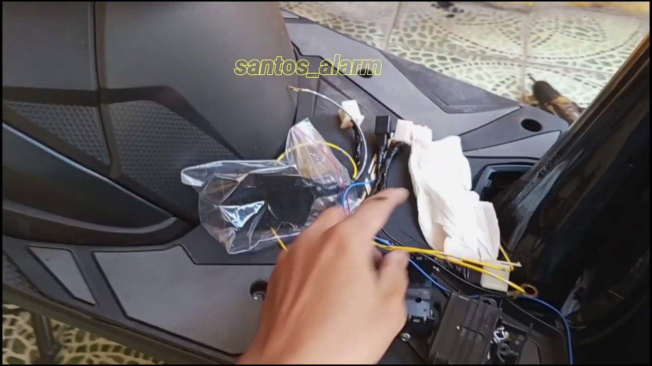 Proses pemasangan kontak keyless, smartkey di New honda Beat street 2025