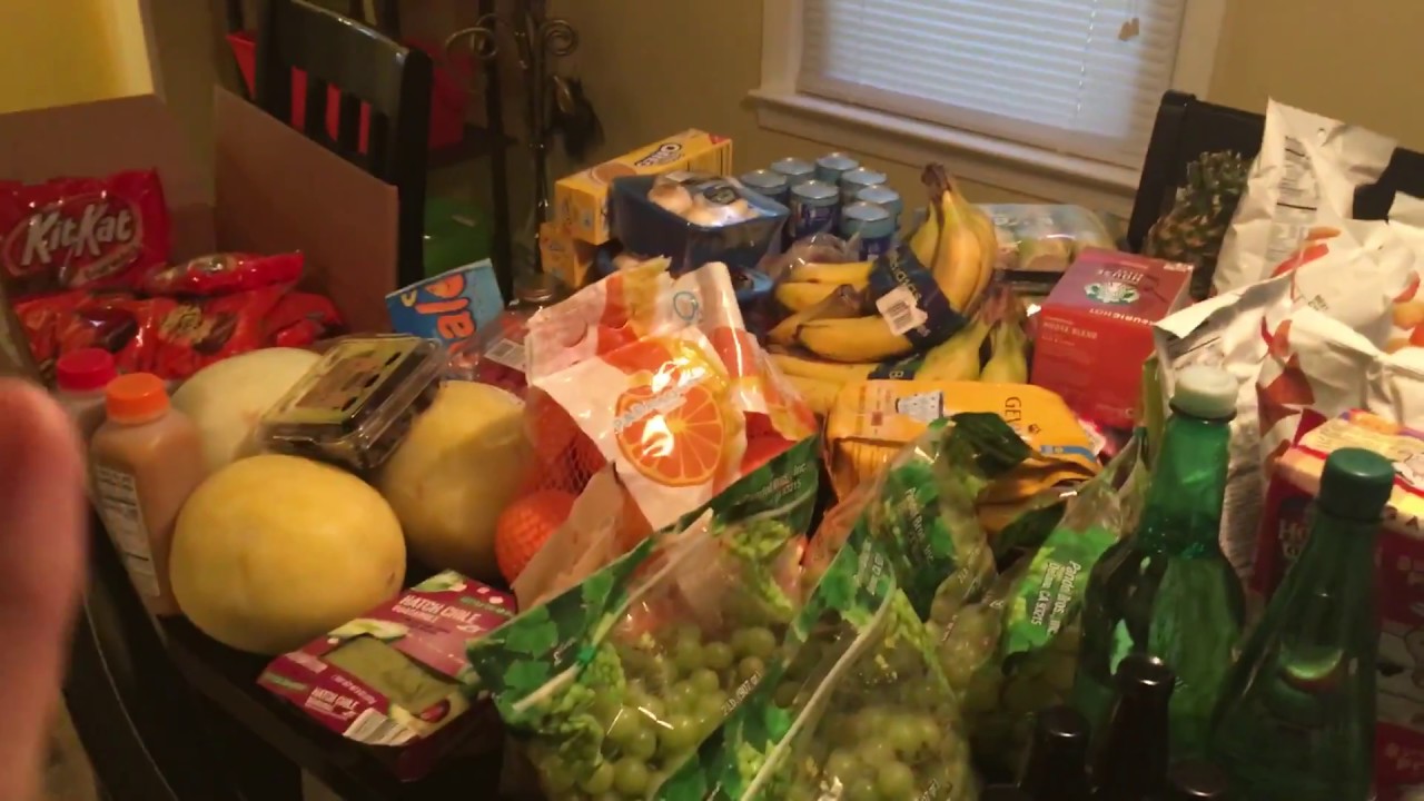 Grocery Shopping for Free- Dumpster Dive Haul