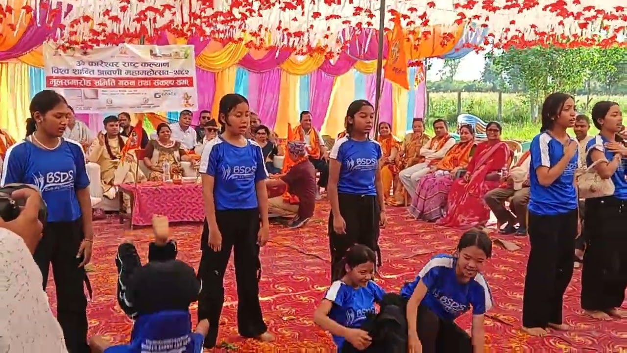 साना साना नानीलाई देशकाे पिर तर नेताहरुले देश खाेक्राे पारे भन्दै ग्रर्जिय