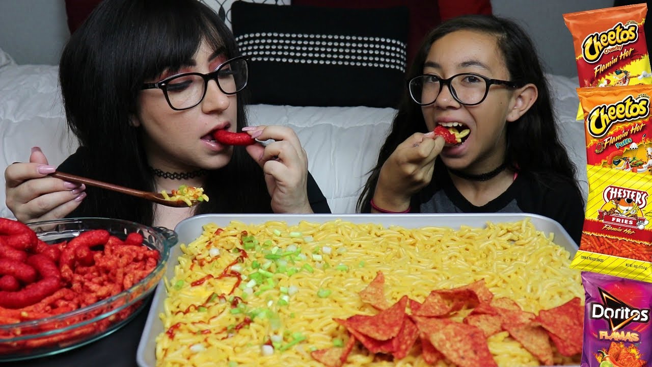 MAC AND CHEESE, FLAMIN HOT CHEETOS MUKBANG | EATING SHOW